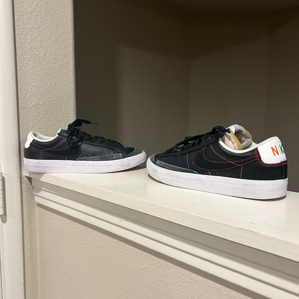 Nike Women's Blazer Low 77 Size US 7.5 DJ6000-001 Black Sneaker Shoes